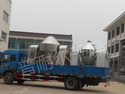 SZG系列双锥回转真空干燥机